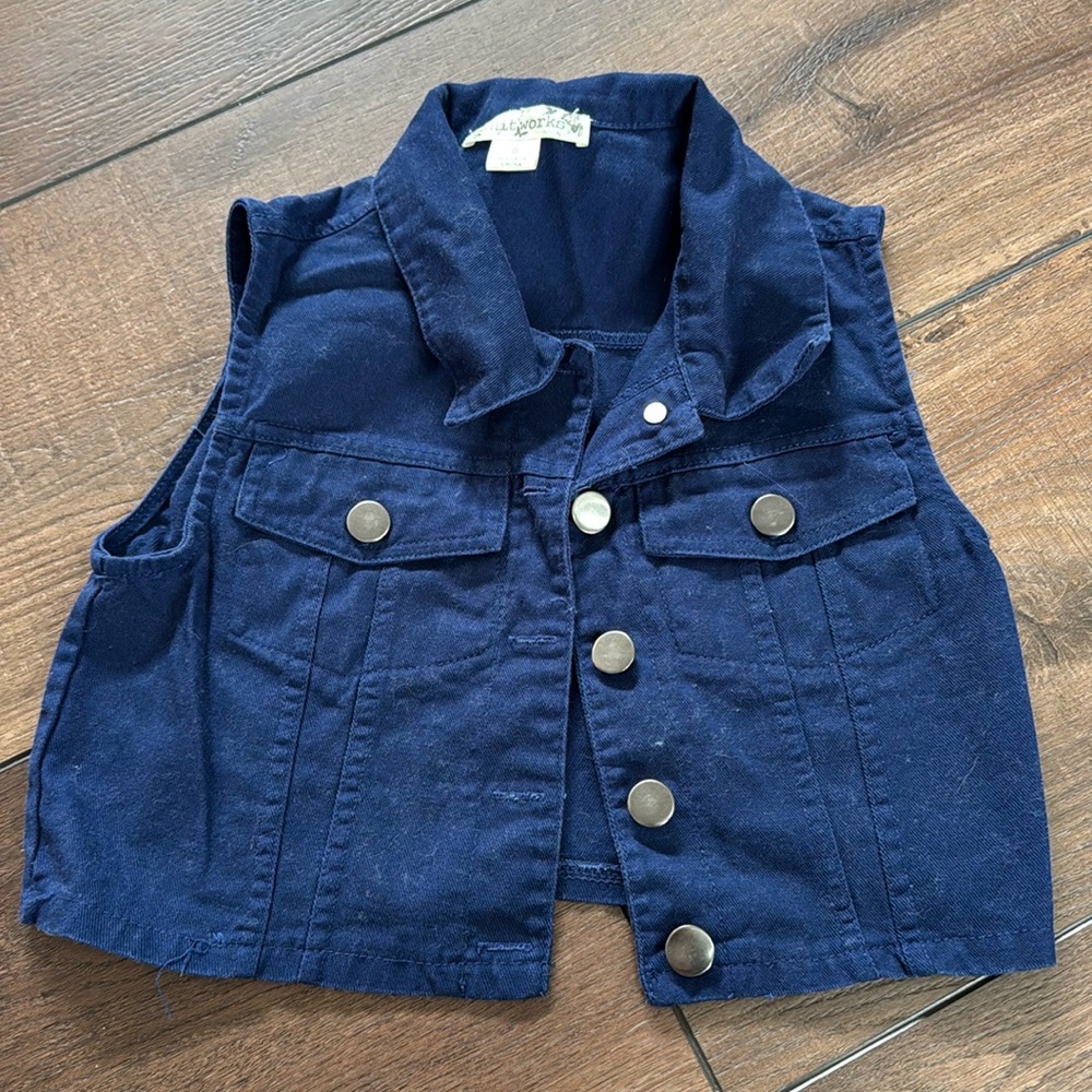 Vest for girls size 8
